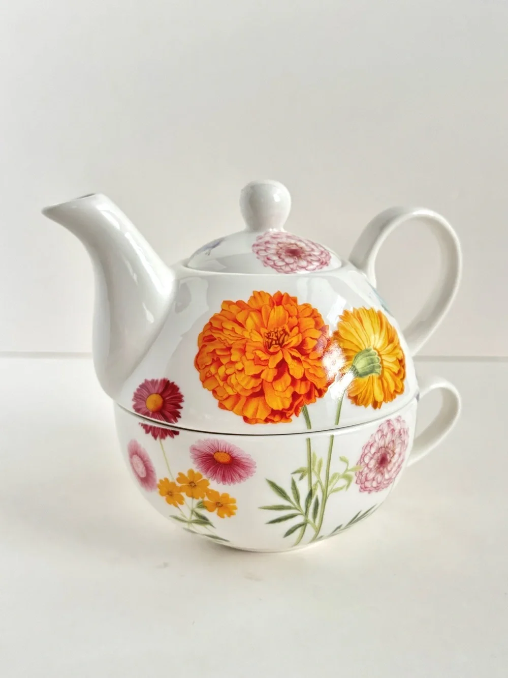 Gracie China Floral Ceramic Tea for One Set with Yellow Marigold Motif Pot & Cup